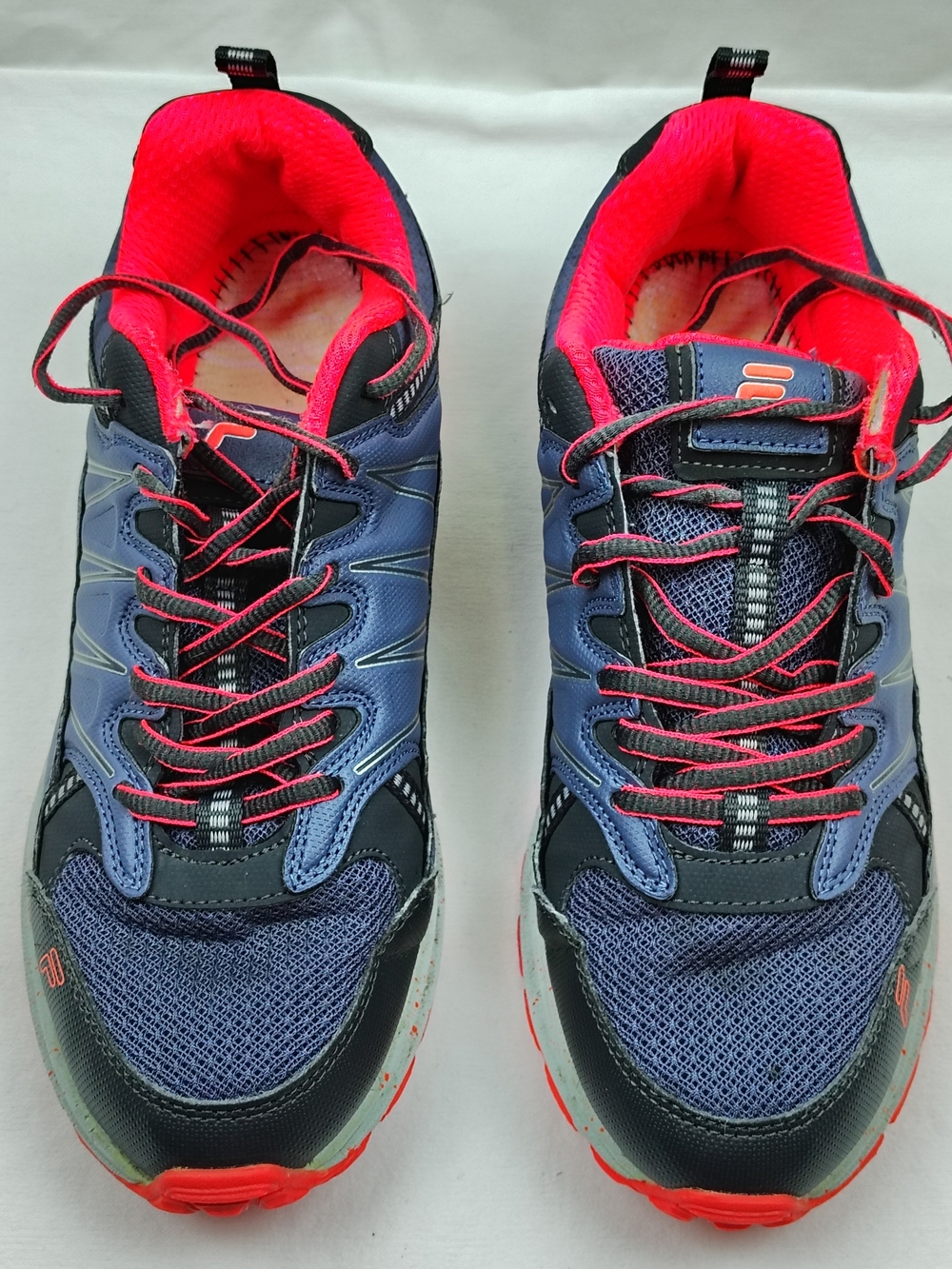 Women's Trail Running Sneakers - Navy with Coral Accents